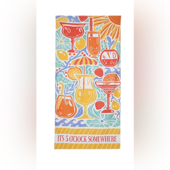 Colorful Cocktail Themed Oversized Beach Towel- NWT - Picture 1 of 1